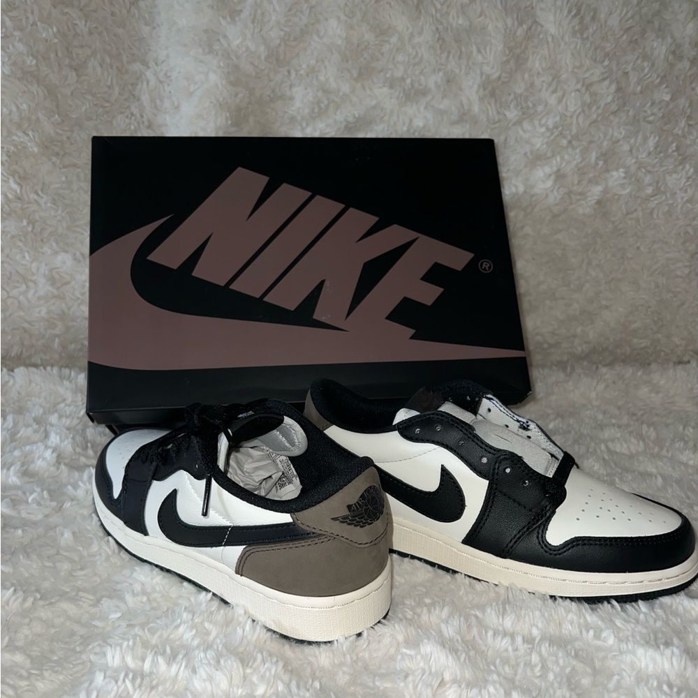 Mocha Nike Air Jordan 1 Retro Low 5 youth 6.5 women